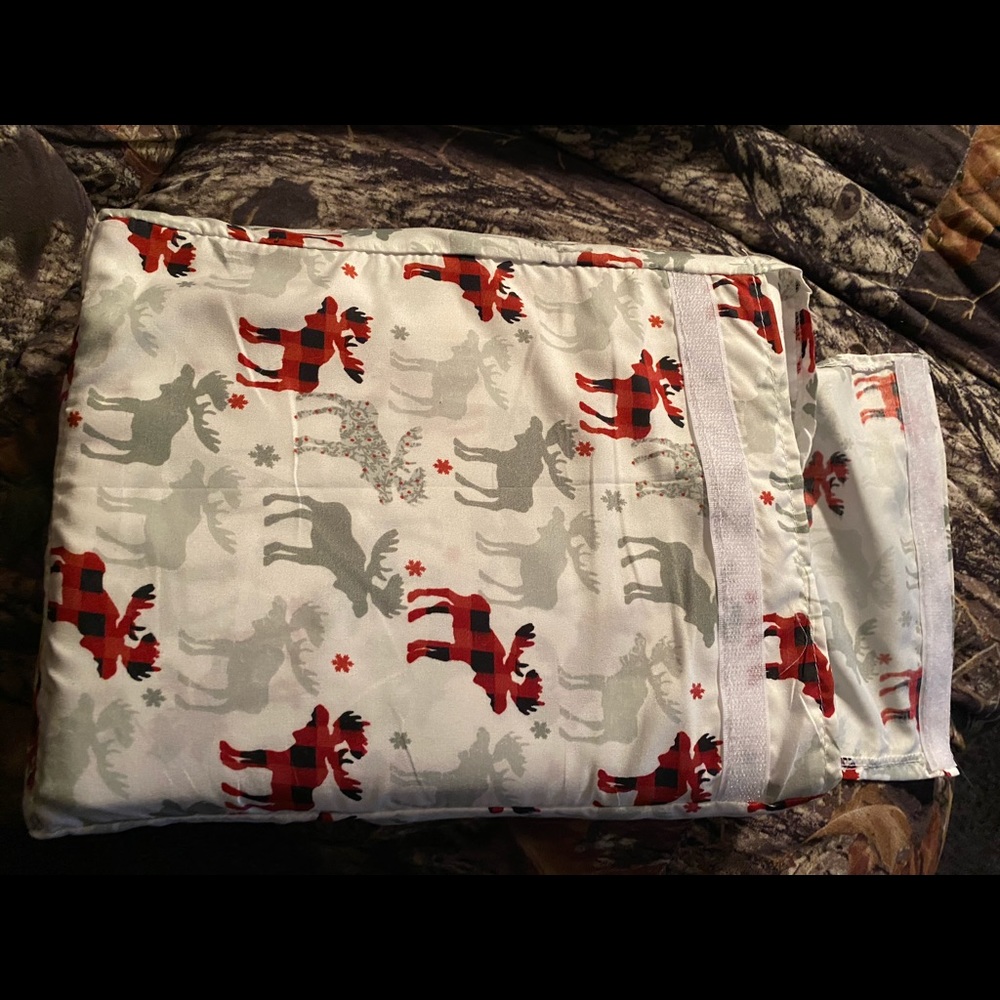 Full sized sheets - Picture 2 of 3